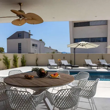 Hébergement de vacances Meta