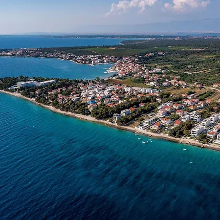 Meta Ferienhaus Petrčane