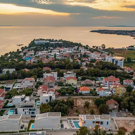 Meta * Petrčane